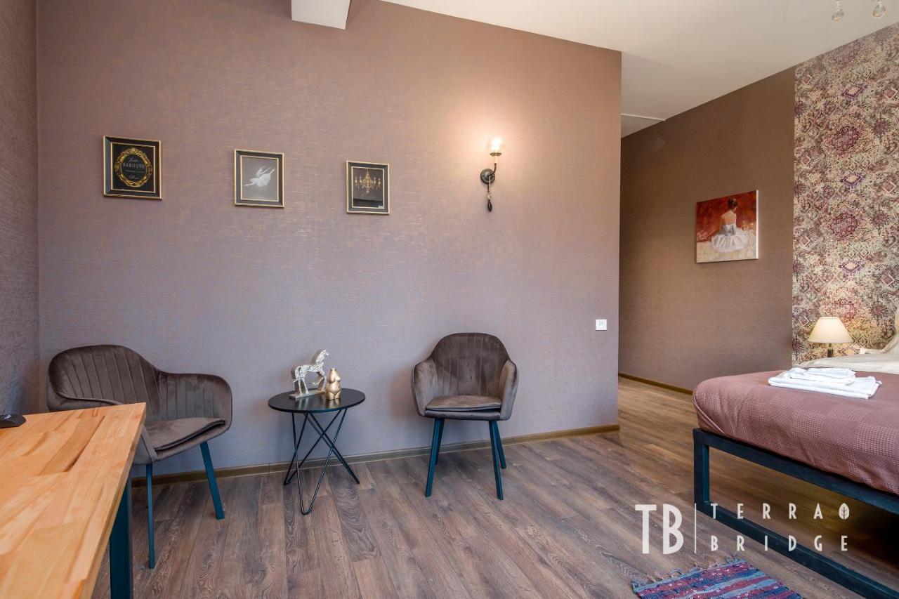 Terra Bridge Hotel Tbiliszi Kültér fotó