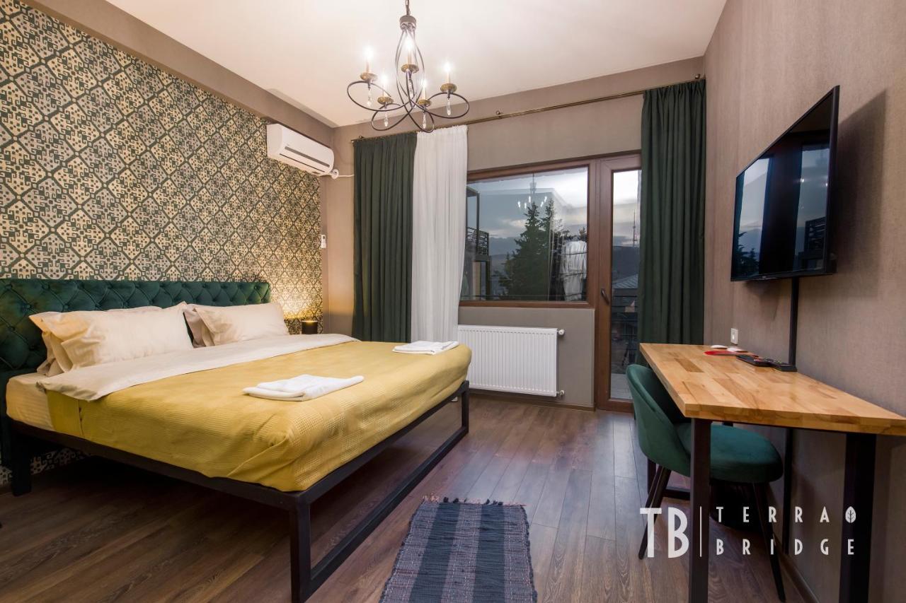 Terra Bridge Hotel Tbiliszi Kültér fotó